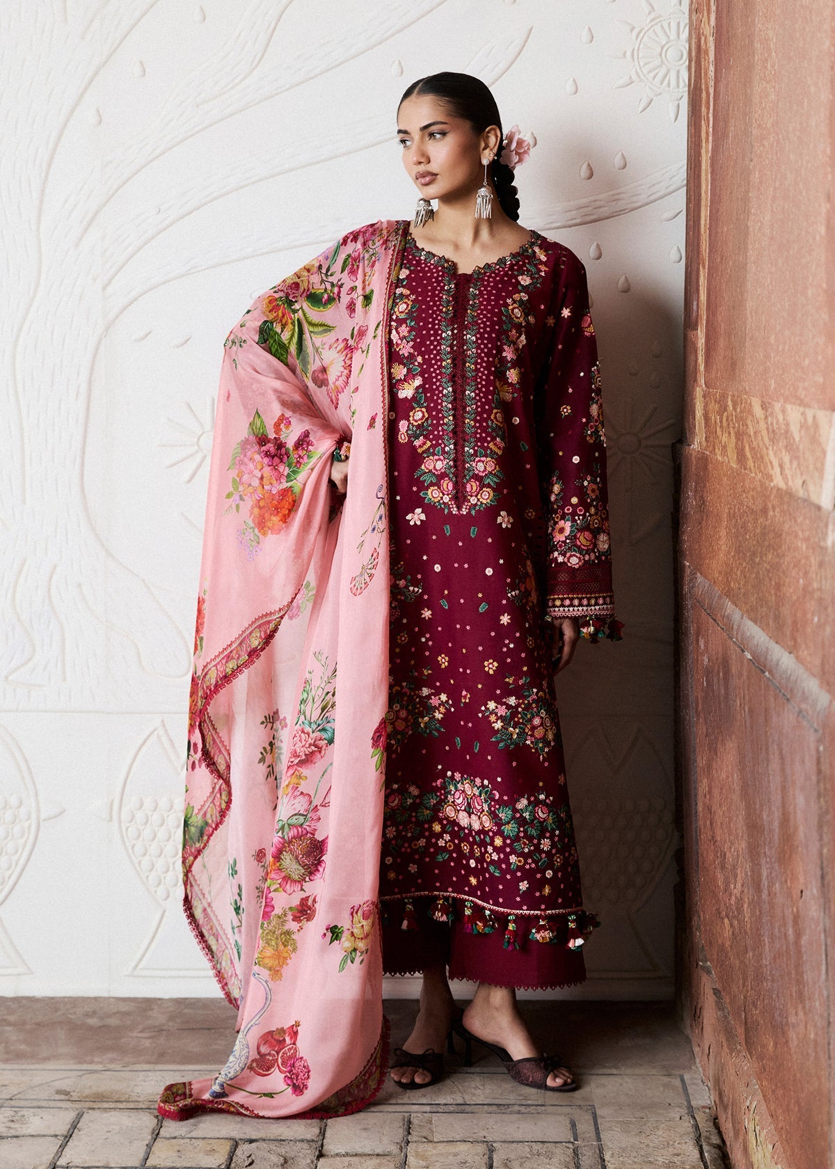 HNR - 3PC LAWN EMBROIDERED UNSTITCHED (MAROON)