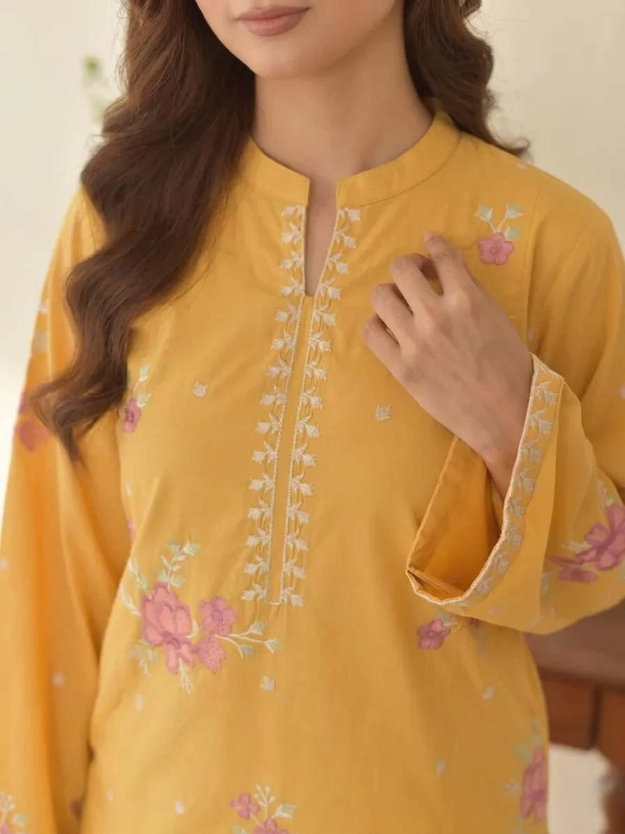SNA - 2PC LAWN EMBROIDERED UNSTICH (YELLOW)